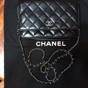 Chanel purse